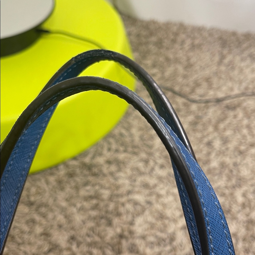 Henri Bendel West 57th Satchel in blue saffiano leather - Picture 12 of 12